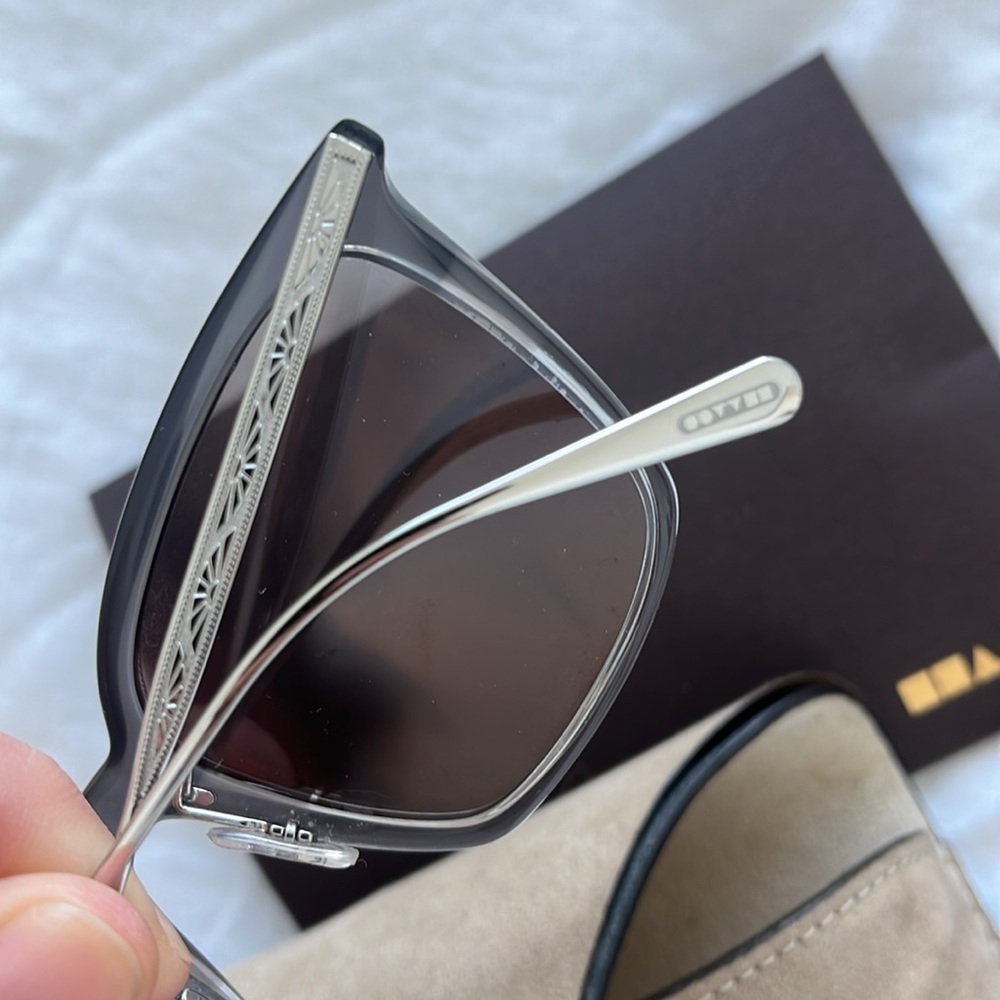 Oliver Peoples Luisella Sunglasses - Picture 11 of 12